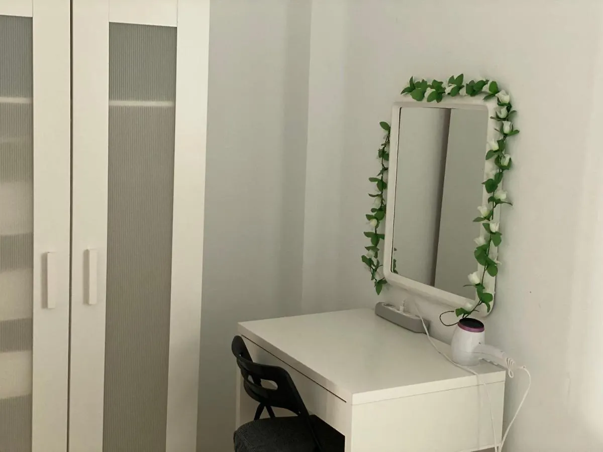Malaga Centro Habitaciones Privada En Apartamento Compartidos Kwatera prywatna